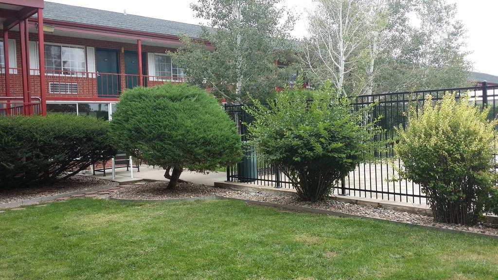 Travelodge By Wyndham Ogallala Exterior foto